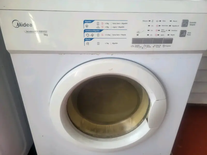 Secadora Midea 9kg en buen estado - 3