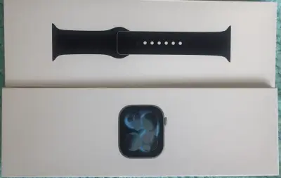 Apple Watch con Correa Deportiva Negra - miniatura 2