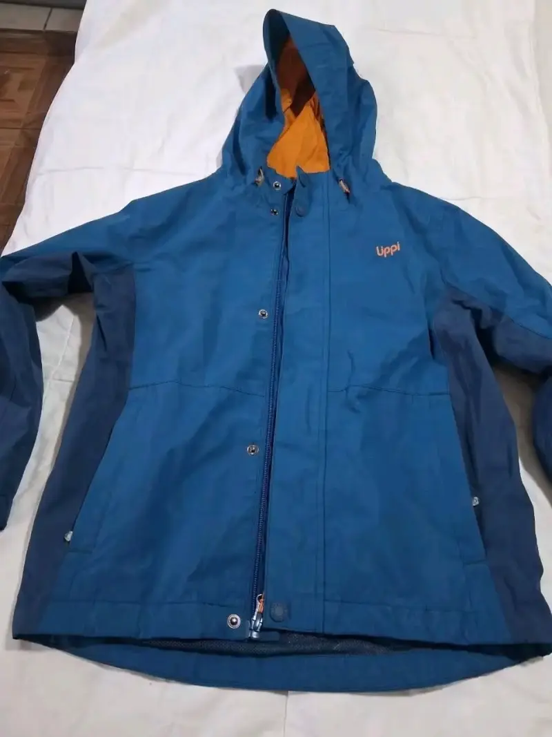 Chaqueta impermeable azul para niños Uppí - 2