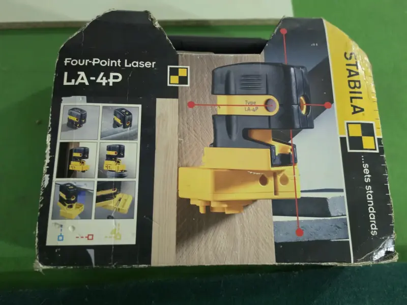 Nivel láser Stabila LA-4P con estuche - 1