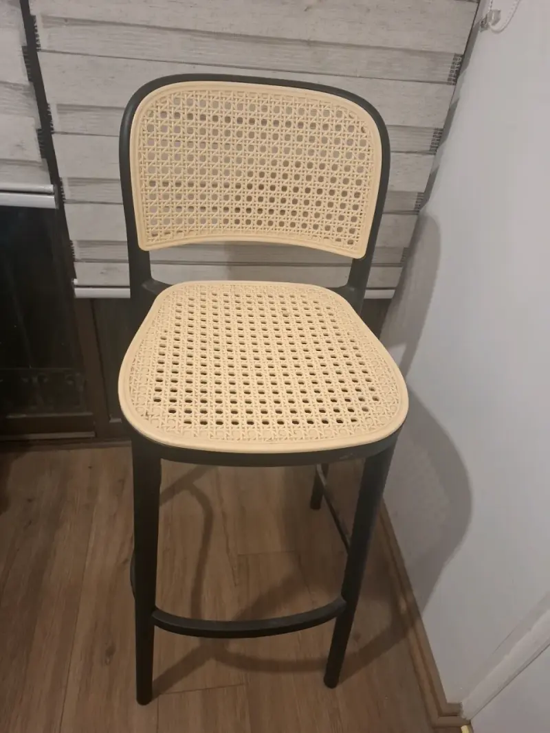 Silla alta de ratán - 2