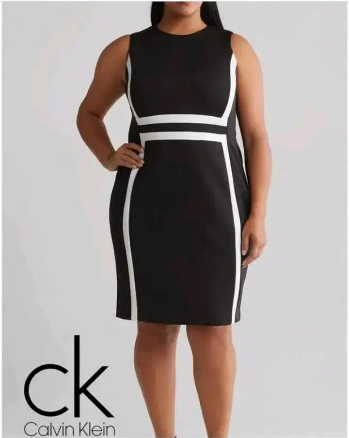 Vestido negro y blanco Calvin Klein elegante - 2