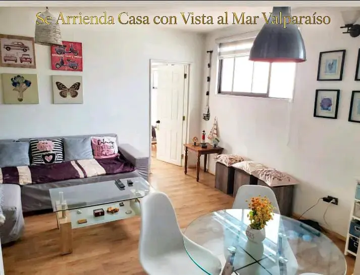 Se arrienda a turistas casa en Valparaíso - 6