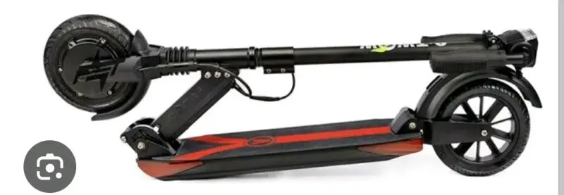 Scooter eléctrico plegable negro y rojo - 3