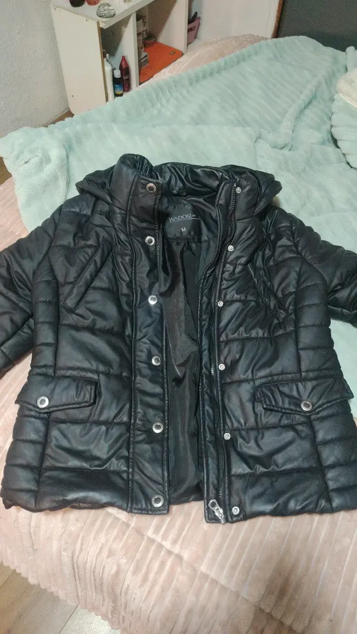 Chaqueta acolchada negra Wados para mujer