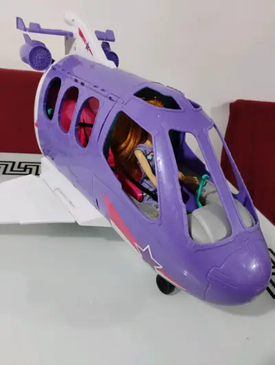Avión de juguete morado con muñeca incluida - miniatura 1