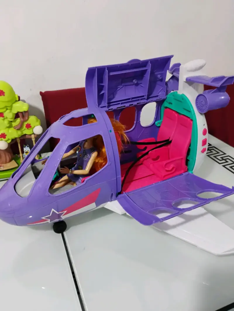 Avión de juguete morado con muñeca incluida - 5