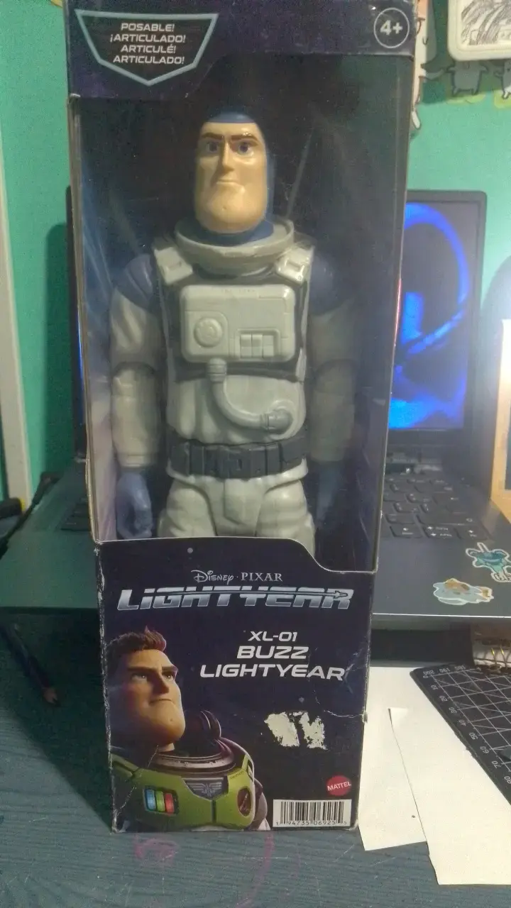 Figura de acción de Buzz Lightyear - 1