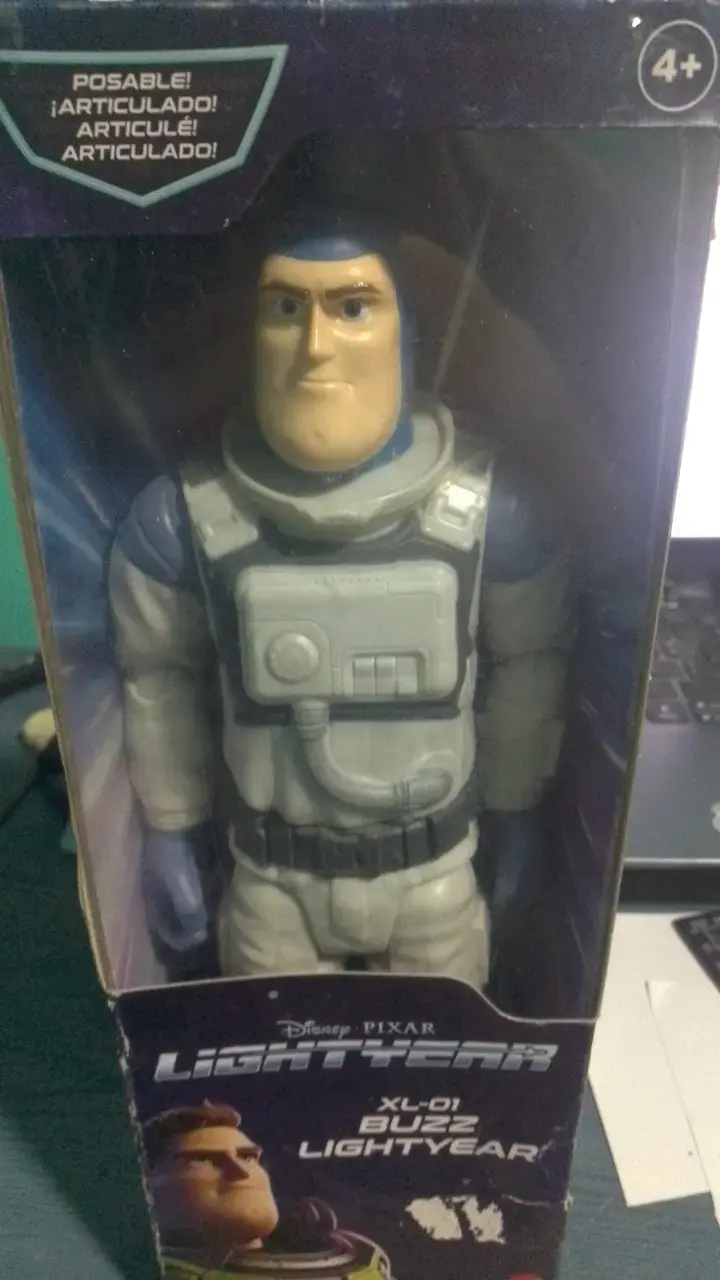 Figura de acción de Buzz Lightyear - 4