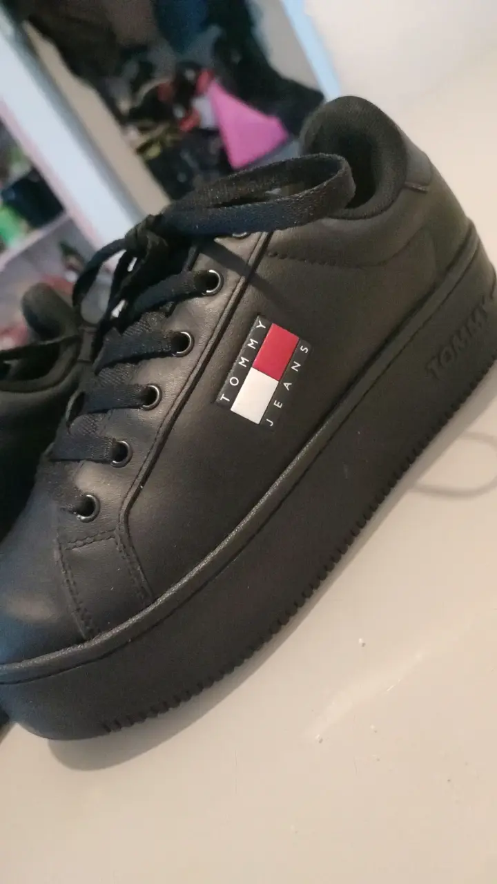 Zapatillas negras Tommy Jeans para mujer - 2