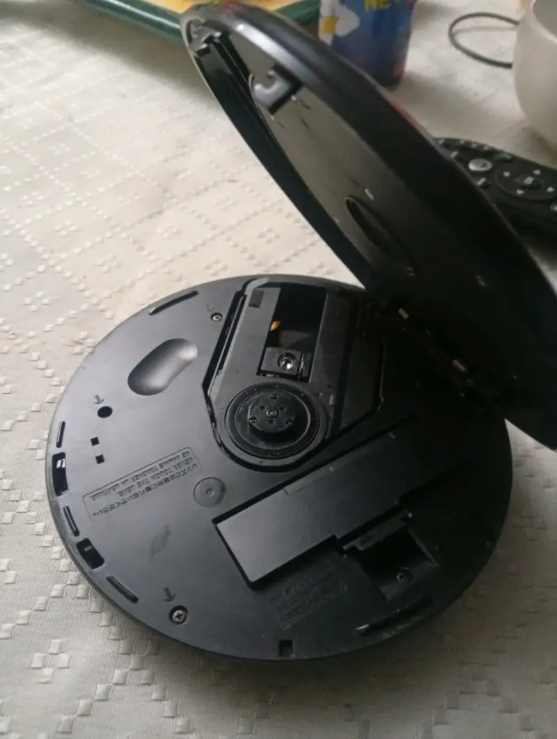Reproductor de CD portátil Atrac3plus MP3 - 2