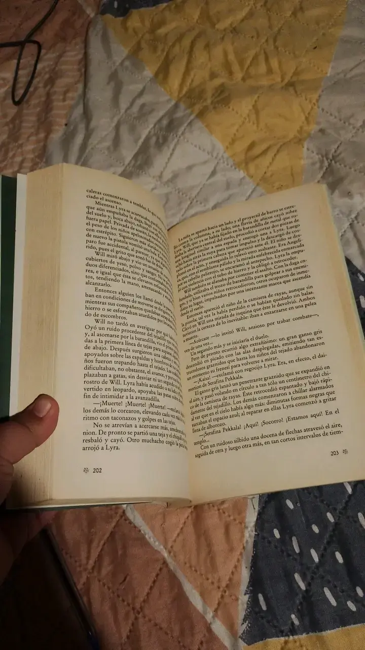 Libro La Daga de Philip Pullman - 2
