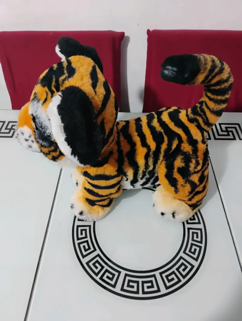 Peluche de tigre grande suave y colorido fun real - 2
