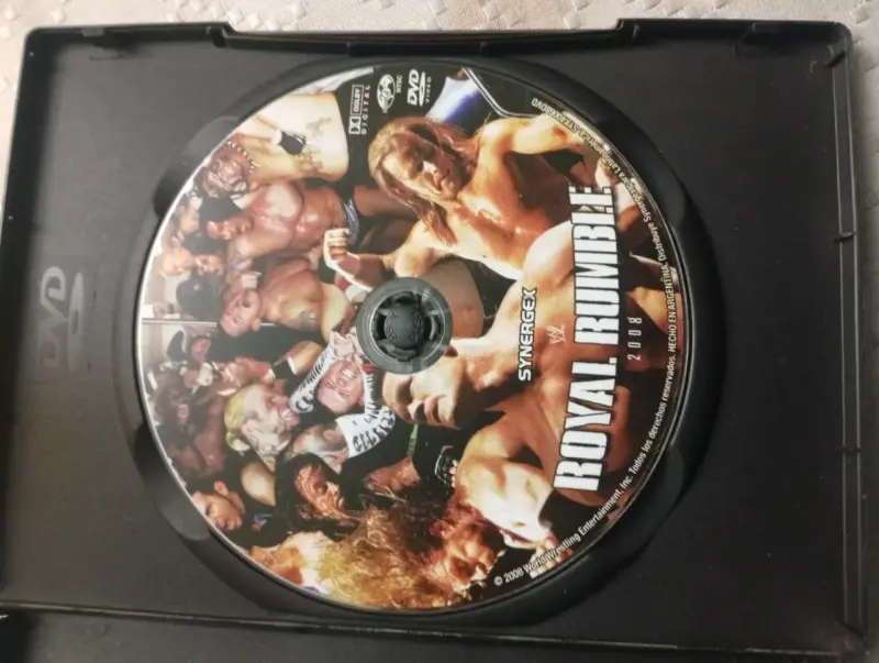 DVD WWE Royal Rumble 2008 Edición Especial - 3