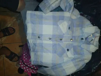 Chaqueta de cuadros para niño en tonos azules y blancos - miniatura 1