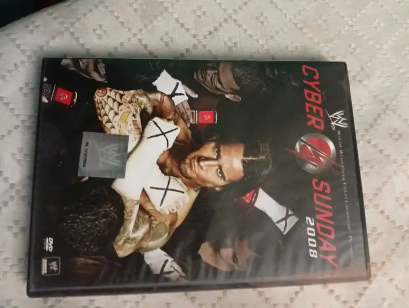DVD WWE Cyber Sunday 2008 en buen estado - 1