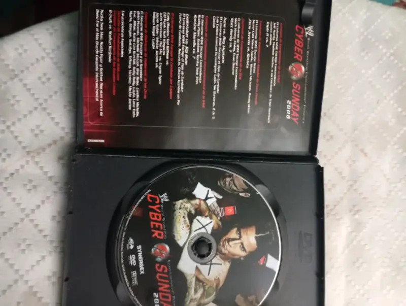 DVD WWE Cyber Sunday 2008 en buen estado - 3