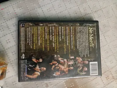DVD WWE No Mercy 2008 en buen estado - miniatura 3