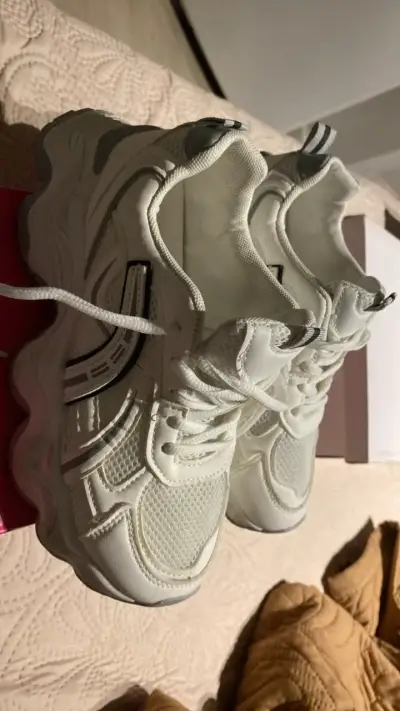 Zapatillas deportivas blancas para dama - miniatura 2