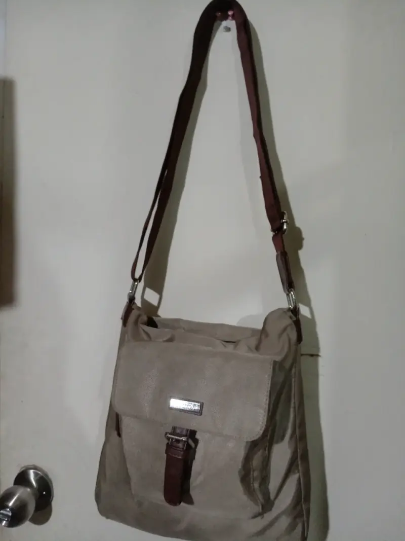 Bandolera/croosbody Tom Tailor color caqui - 3