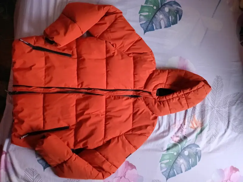 Chaqueta acolchada naranja con capucha YPSD - 3