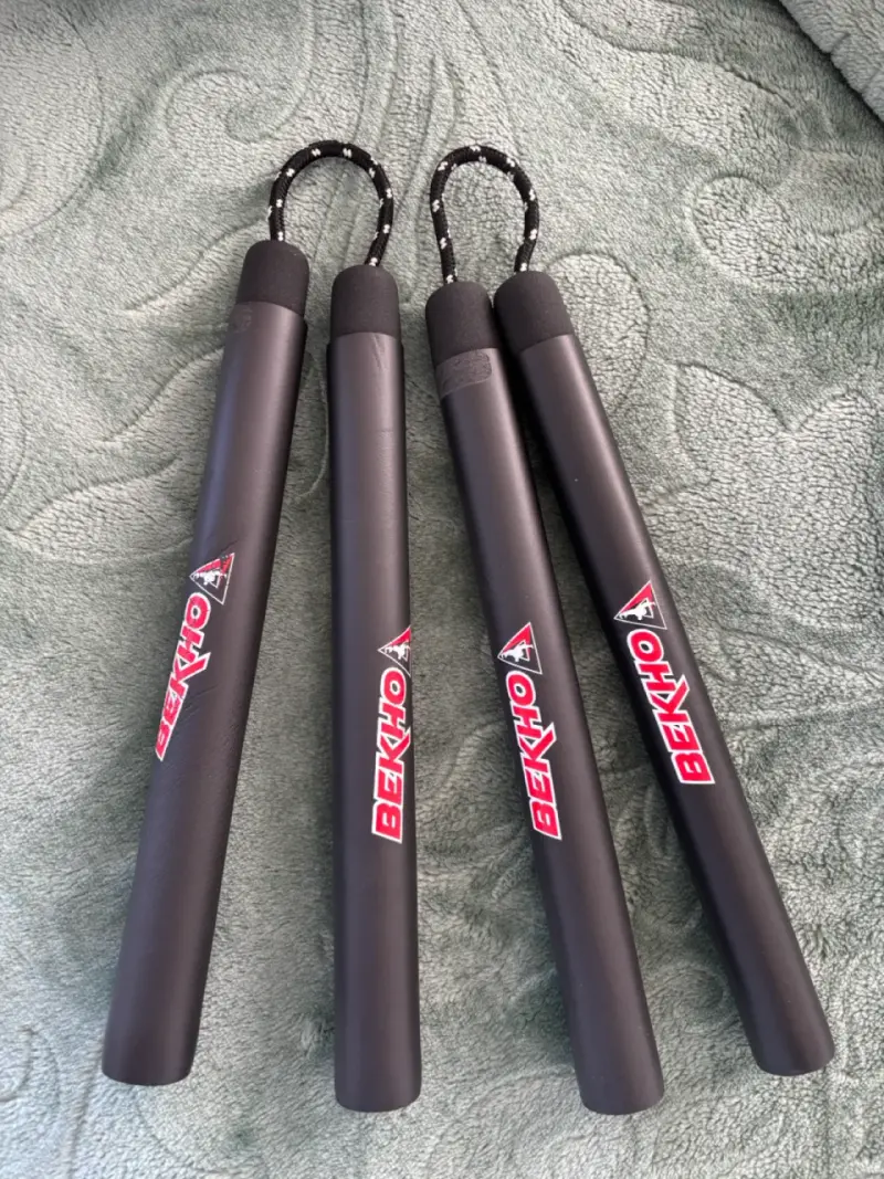 Nunchakus de entrenamiento Bekho negros - 1
