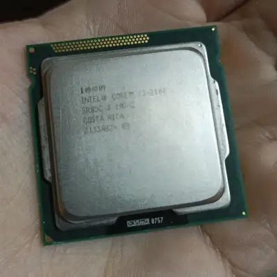 CPU Intel Core i3-2100 3.1GHz usado - miniatura 1