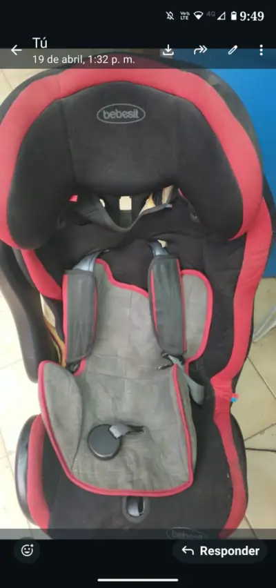 Silla de auto Bebesit para bebé en buen estado - miniatura 1