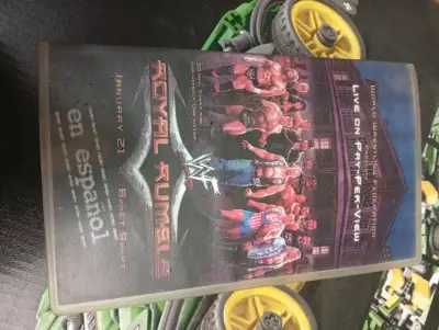VHS WWE Royal Rumble 2001 en español - miniatura 1