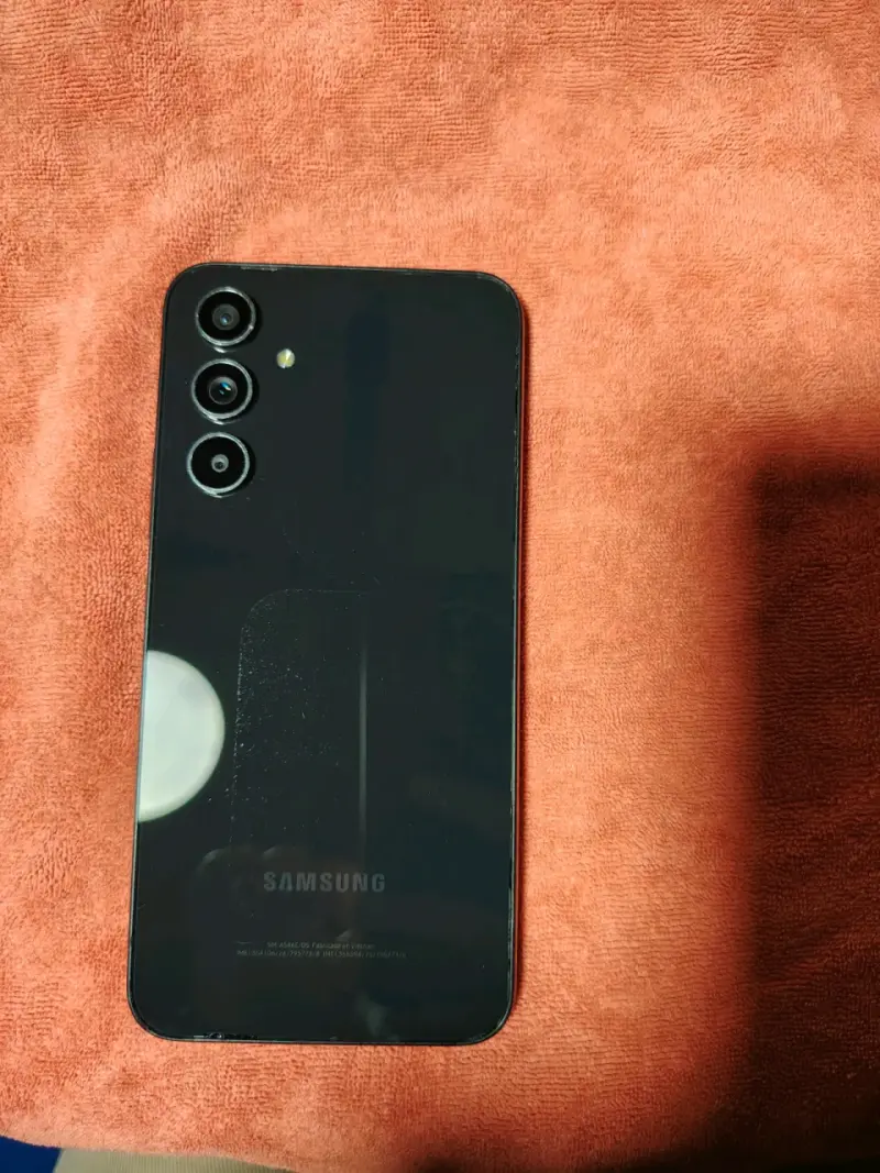 Smartphone Samsung Galaxy A54 en buen estado - 2