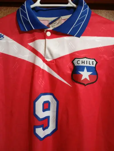 Camiseta de fútbol Chile Reebok número 9 - miniatura 4