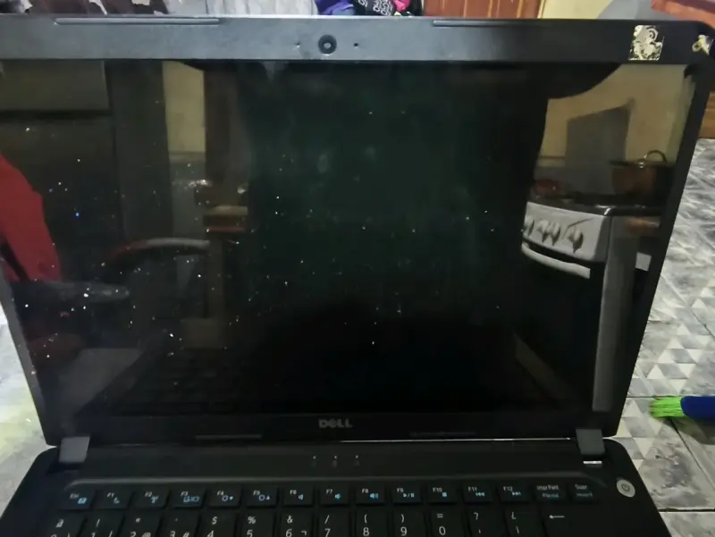 Laptop Dell Intel Core i5 (repuesto) - 3