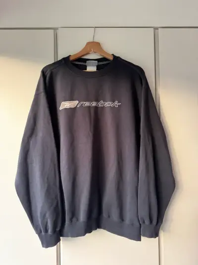 Polerón Reebok azul marino para hombre - miniatura 4