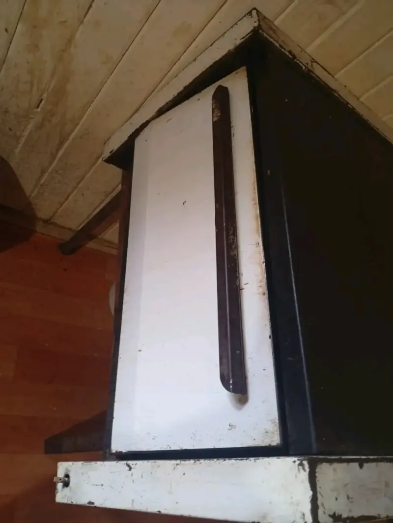 Horno pizzero metálico usado - 3