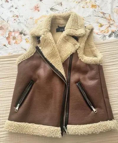 Chaqueta sin manga Vero Moda - miniatura 1
