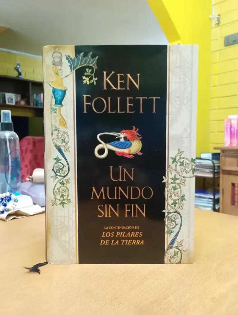 Libro 'Un Mundo Sin Fin' de Ken Follett - 1