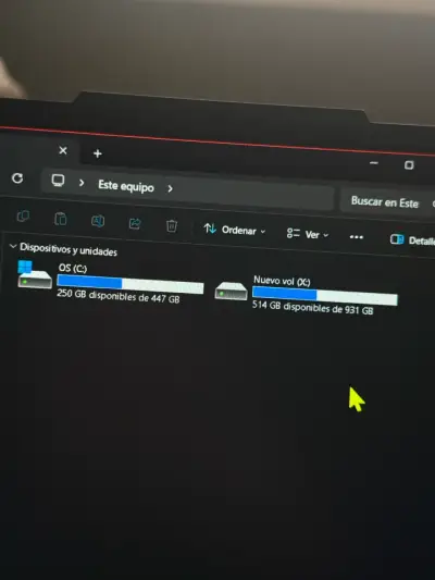 Laptop ASUS TUF Gaming A15 Ryzen 7 16GB RAM - miniatura 5