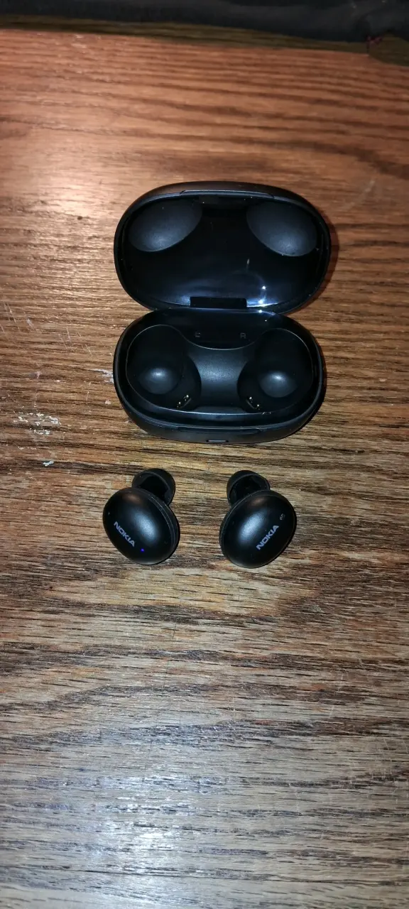 Audífonos inalámbricos Nokia con estuche de carga - 3