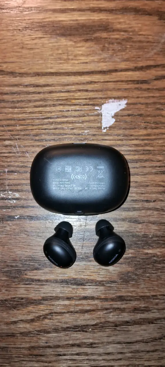 Audífonos inalámbricos Nokia con estuche de carga - 4