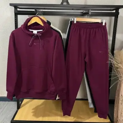Conjunto deportivo Nike con capucha y pantalón - miniatura 6