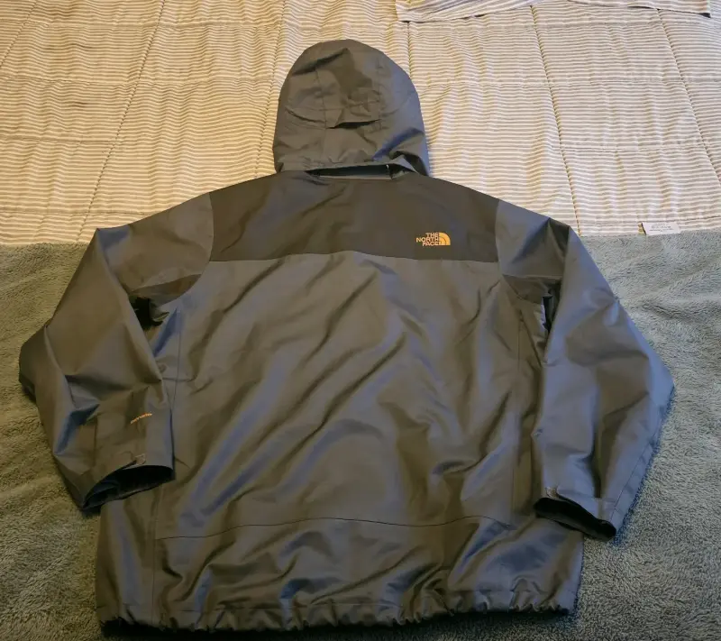 Chaqueta impermeable The North Face - 2