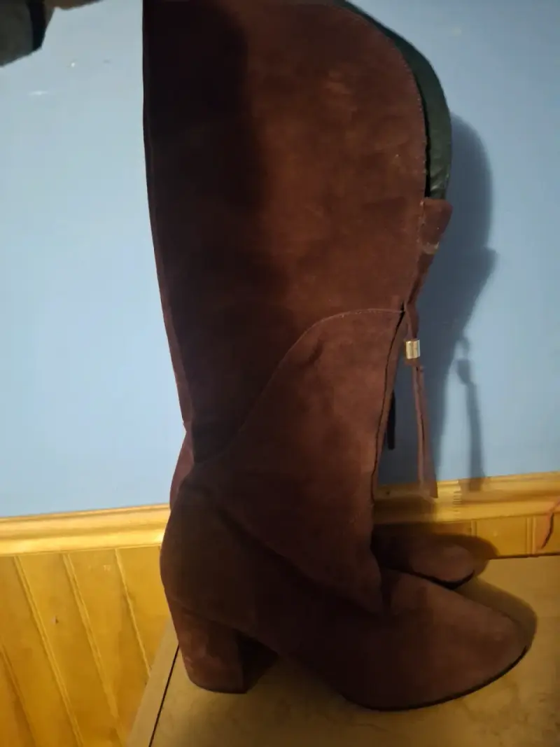 Botas de gamuza marrón con tacón grueso - 4