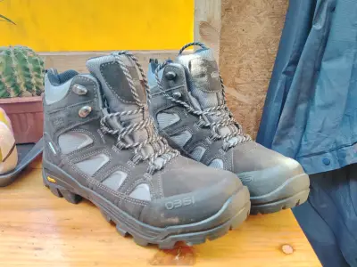 Botas de montaña impermeables D3SI gris - miniatura 2