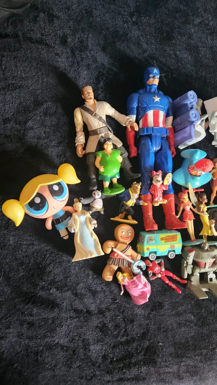 Lote de figuras/juguetes variados 500 a 1000 c/u - 2