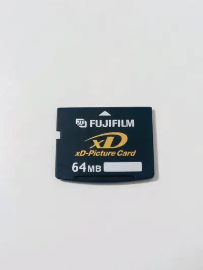 Tarjeta de memoria Fujifilm xD-Picture Card 64MB - miniatura 1