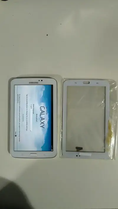 Tablet Samsung Galaxy con pantalla de repuesto - miniatura 2