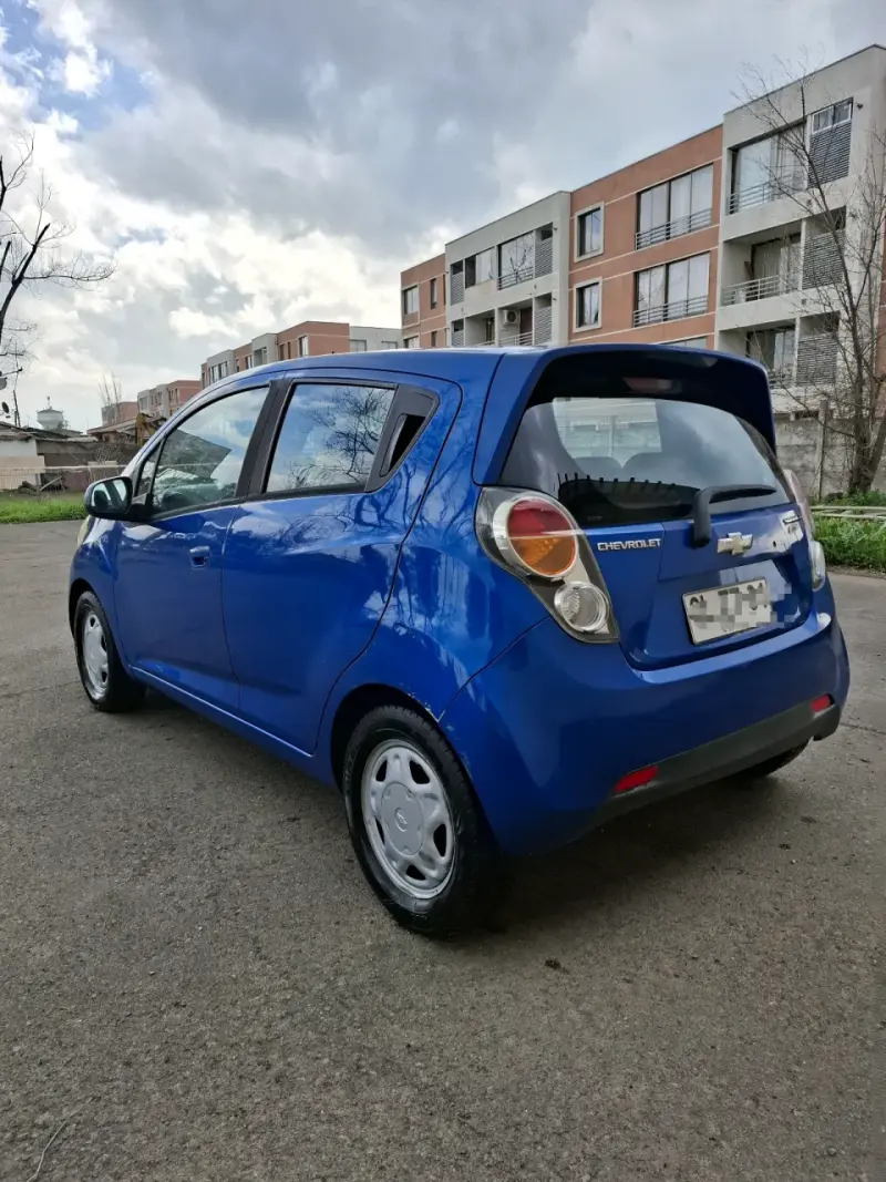 Chevrolet Spark GT 2010 en buen estado - 2