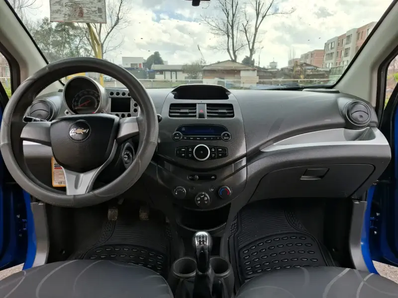 Chevrolet Spark GT 2010 en buen estado - 6