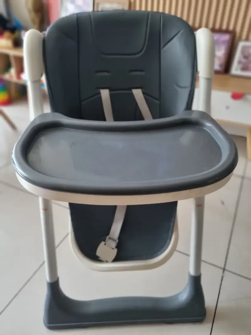 Silla alta para bebé plegable - 2
