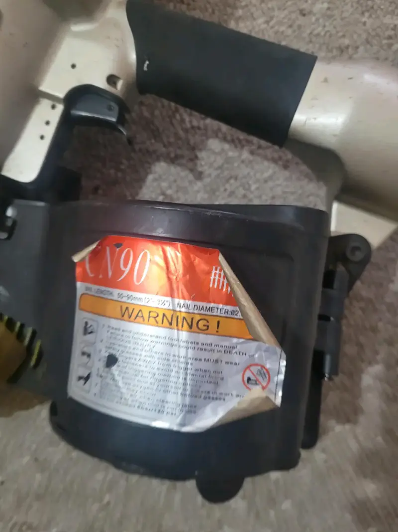 Clavadora neumática Meite CN90 para construcción - 2